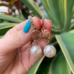 Tory Burch earrings✨